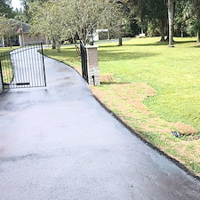 New-residential-driveway-asphalt-paving-blacktop-installation 0